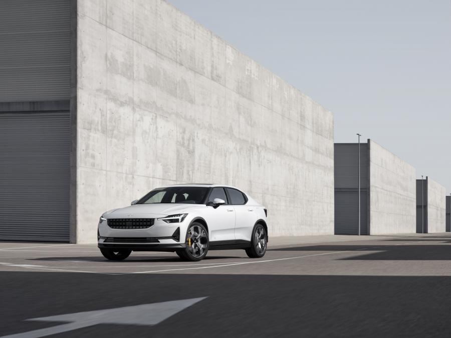  Polestar 2 2019 года  (WW) (фото 15 из 33)